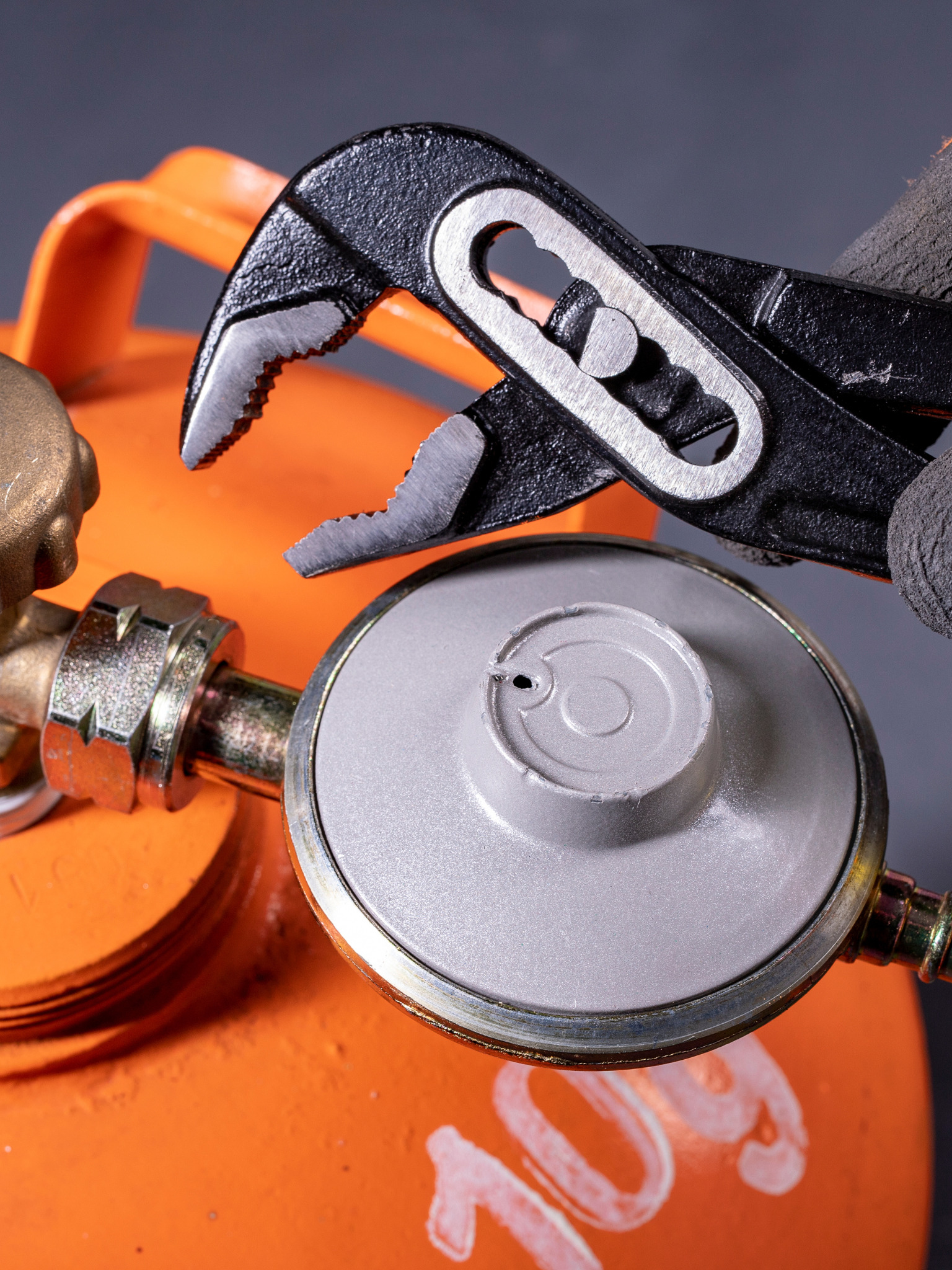 gas safe registered engineer near me Doncaster, DN1-DN12